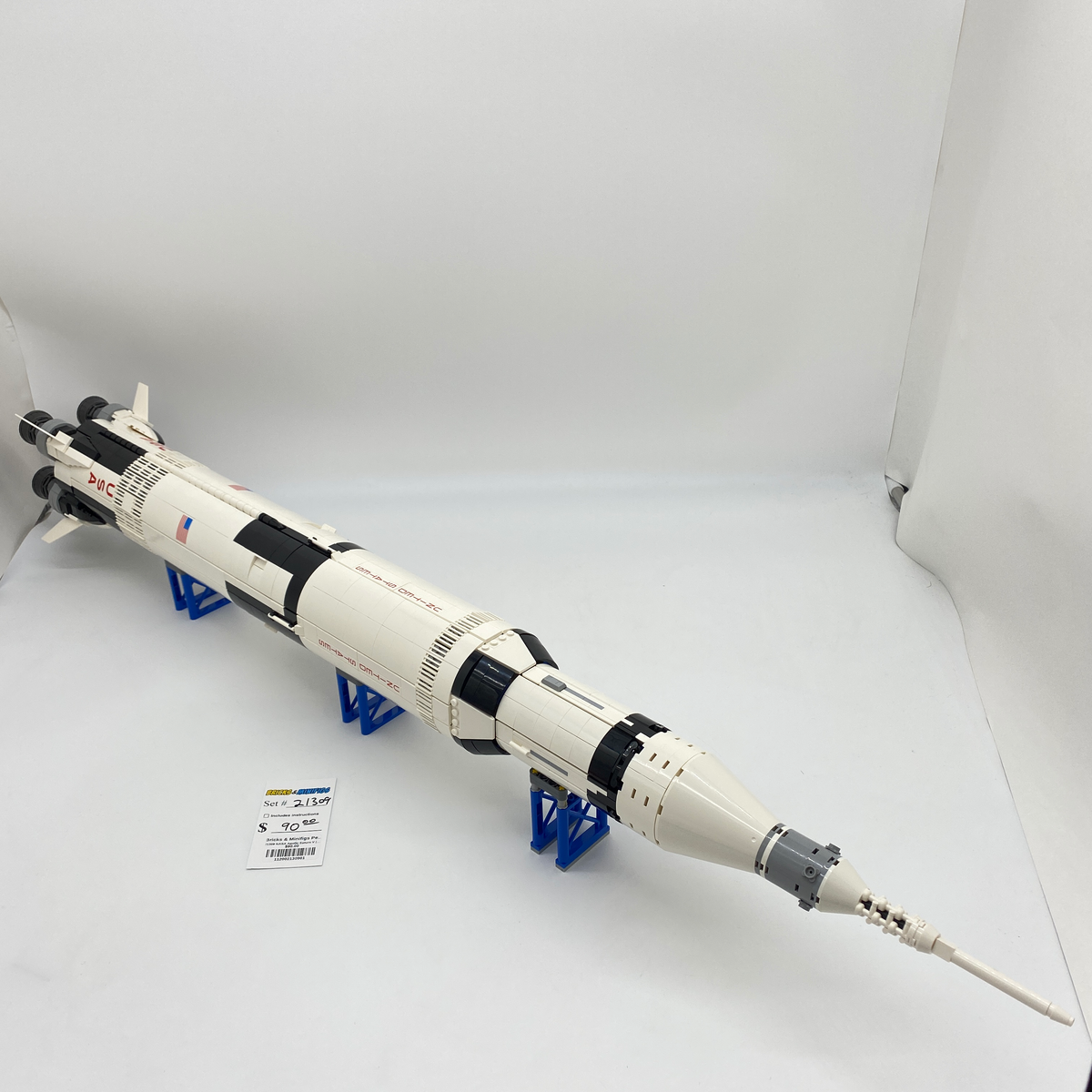 21309 NASA Apollo Saturn V (U1) – Bricks & Minifigs - Pearland