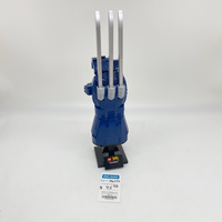 76250 Wolverine's Adamantium Claws (U)