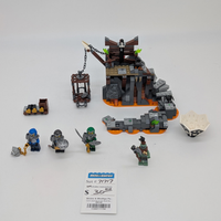 71717 Journey to the Skull Dungeons (U)