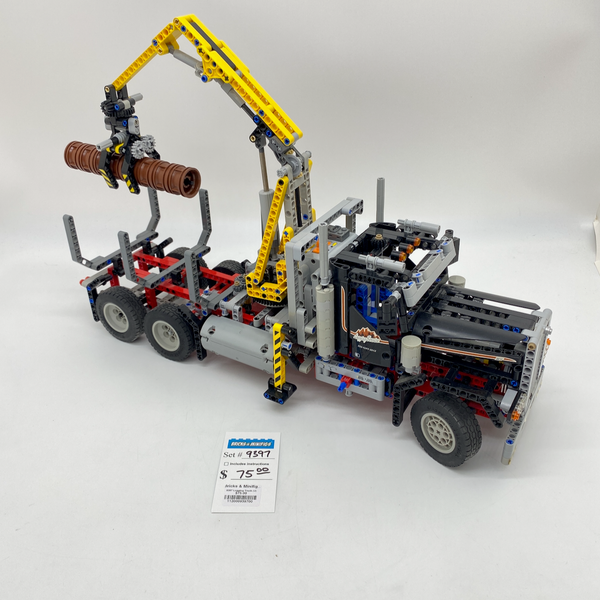 9397 Logging Truck (U)