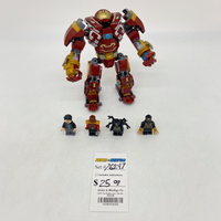 76247 The Hulkbuster: The Battle of Wakanda (U)