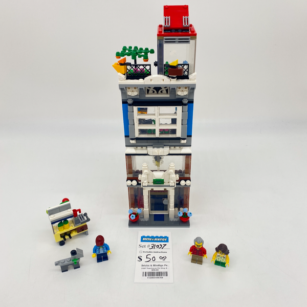 31097 Townhouse Pet Shop & Café (U9)