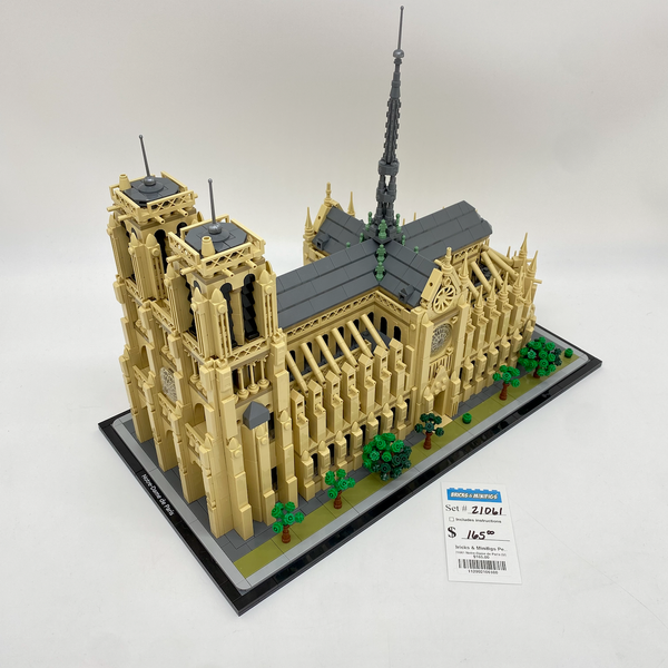 21061 Notre-Dame de Paris (U)