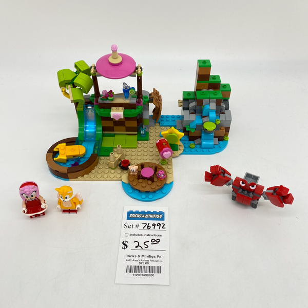 76992 Amy's Animal Rescue Island (U)