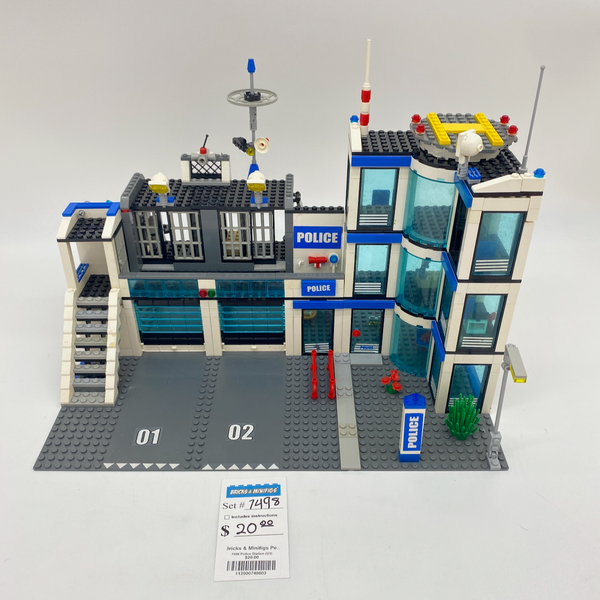 7498 Police Station (U3)