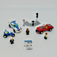 3648 Police Chase (U)