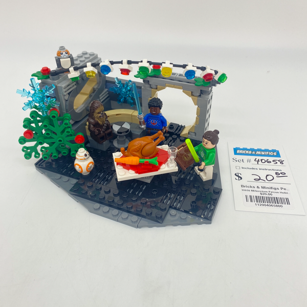 40658 Millennium Falcon Holiday Diorama (U)