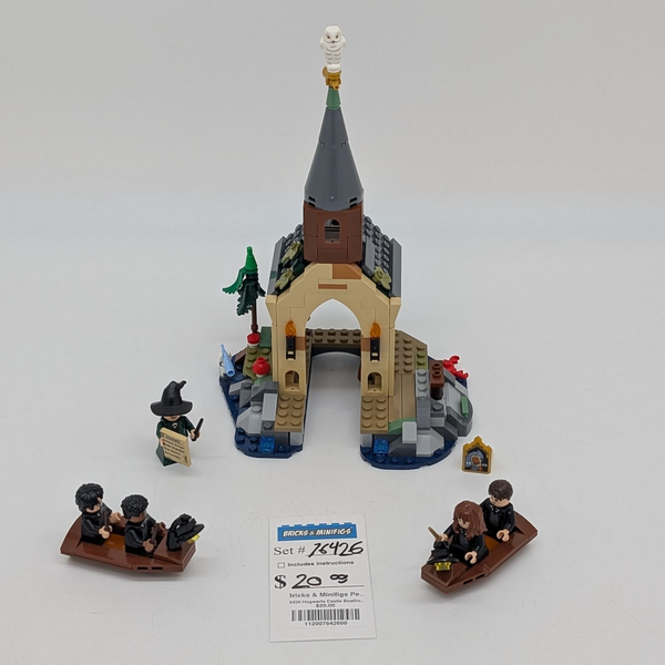 76426 Hogwarts Castle Boathouse (U)