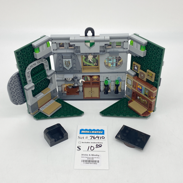 76410 Slytherin House Banner (U2)