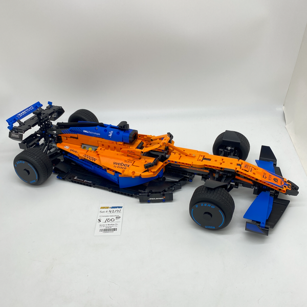 42141 McLaren Formula 1 Team 2022 (First Edition) (U)