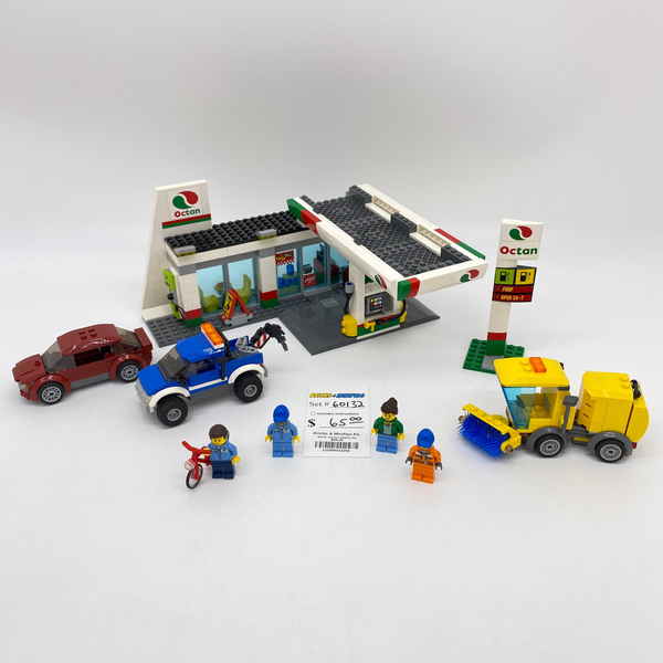 60132 Service Station (U) – Bricks Minifigs Pearland