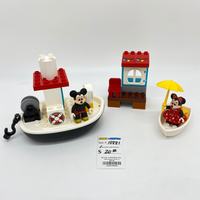 10881 Mickey's Boat (U)