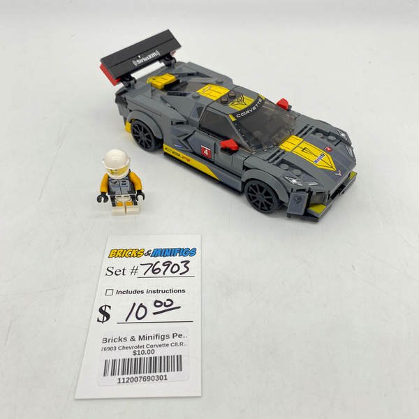 76903 Chevrolet Corvette C8.R Race Car and 1968 Chevrolet Corvette (U1)